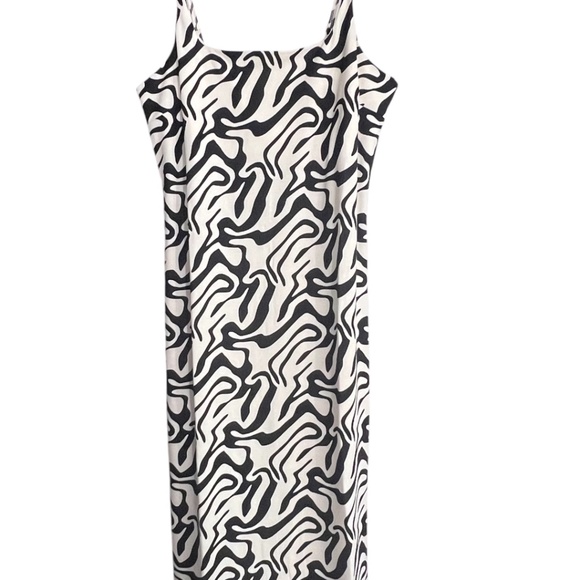 TEREA Cleo Bodycon Black & White Maxi Statement Dress Size XXL New with Tag - Picture 7 of 11